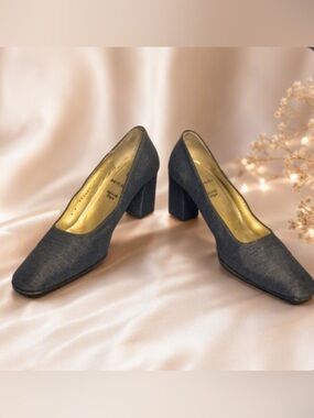 𝅺🌷 Bruno Magli🌷 Gray Block Heel Pumps 8B